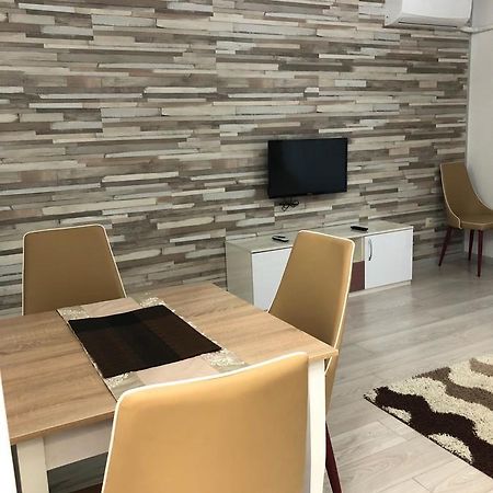 Apartment Park Comfort 桑丹斯基 外观 照片