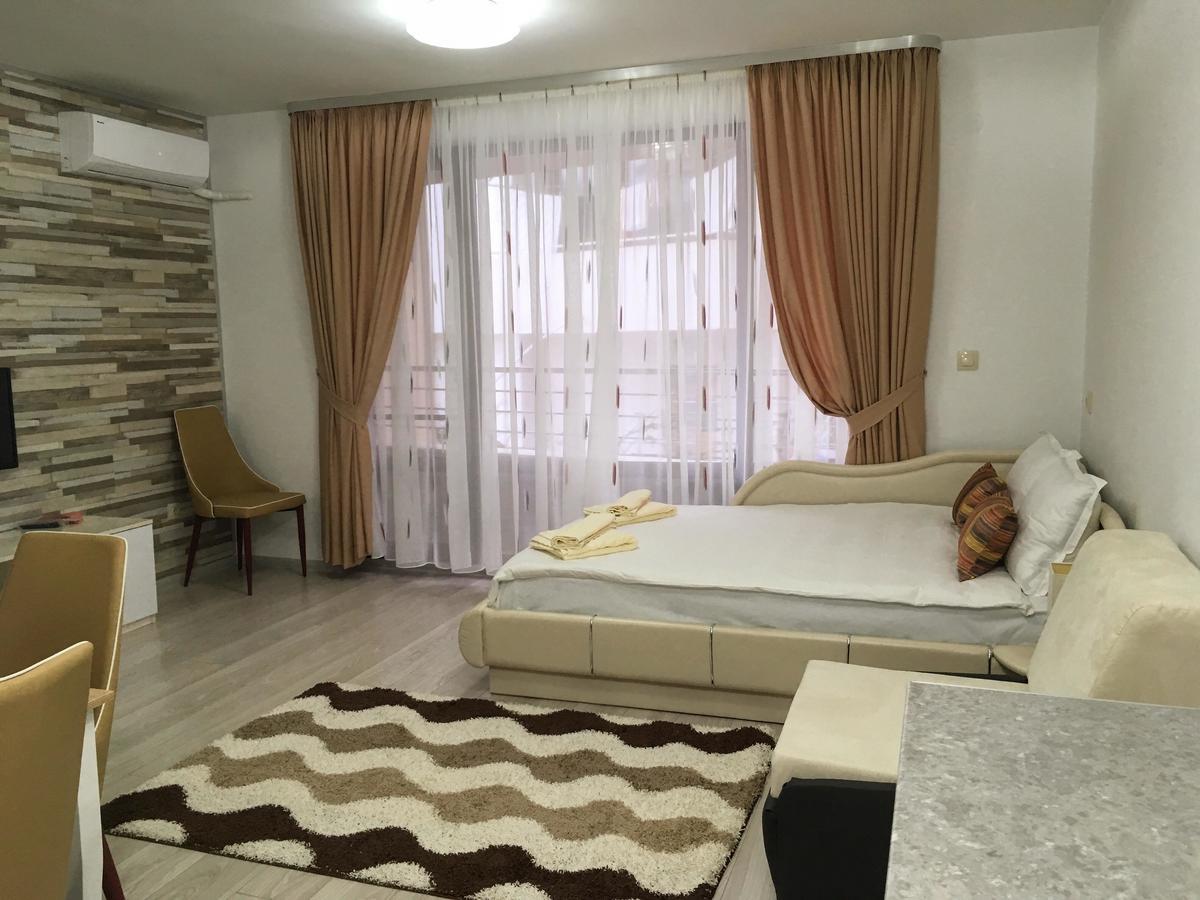 Apartment Park Comfort 桑丹斯基 外观 照片
