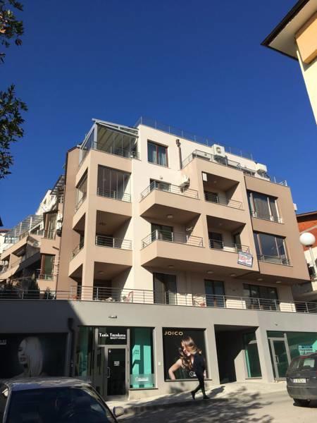 Apartment Park Comfort 桑丹斯基 外观 照片